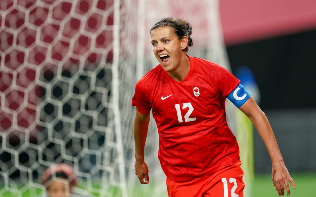 is christine sinclair married