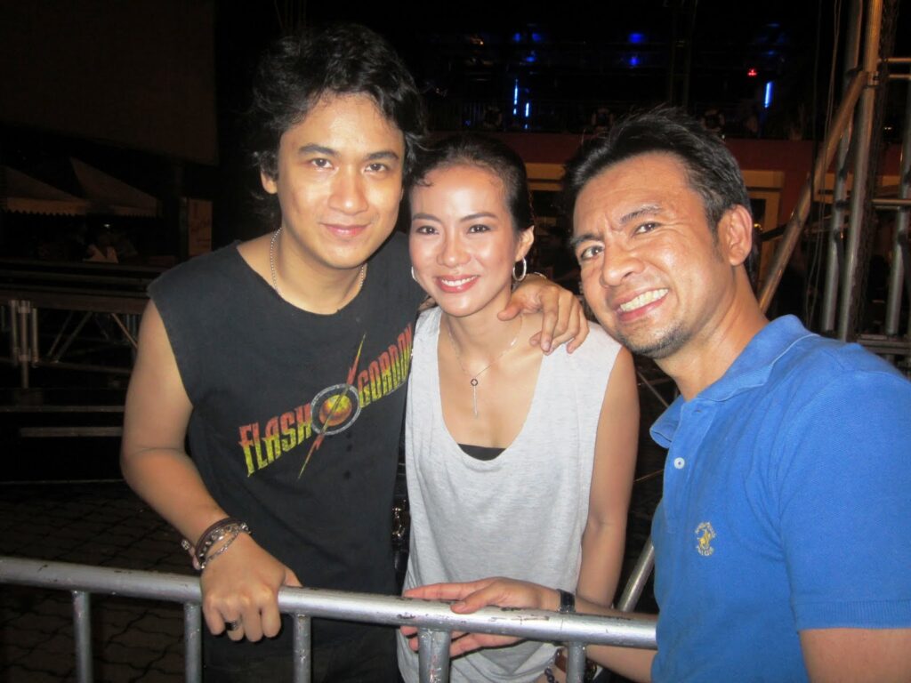 ely buendia wife